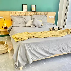 aurora-luxury-rooms.hotels-amalfi.com/